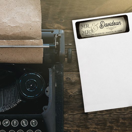 Retro-Ticket-Typografie Rücksendeadressetikett