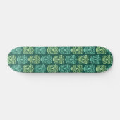 Retro Tiki Mask Muster Skateboard (Horizontal)