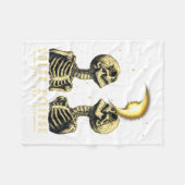 Retro Total Solar Eclipse 2024 Skeleten für Men Wo Fleecedecke (Vorderseite (Horizontal))