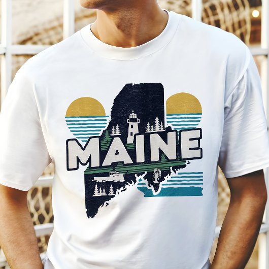 Retro Travel Iconic Maine Graphic T-Shirt