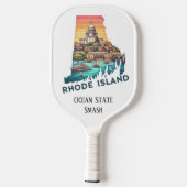 Retro Travel Map von Rhode Island Staat Pickleball Schläger (Rückseite)