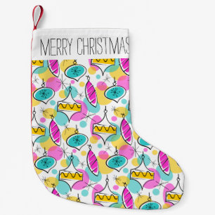 Retro Tree Baubles Multi Text Strumpf rot hinten Kleiner Weihnachtsstrumpf