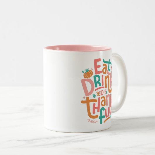 Retro trinken und dankbar zum Erntedankfest sein Zweifarbige Tasse (VorderseiteRechts)