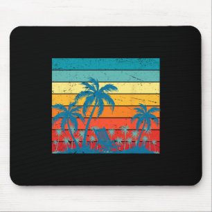 Retro tropische Palmen und Sonnenuntergang Strand Mousepad