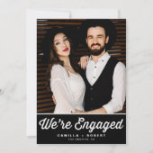 Retro Typografie Schwarzes Foto Verlobung Ankündigung (Vorderseite)