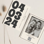 Retro Typografie Vintage B&W Nummer Foto Qr Code Save The Date<br><div class="desc">Typografie Einfaches künstlerisches Foto Qr Code</div>