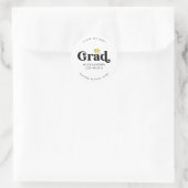Retro Typografy Abschluss Graduate Name Modern Runder Aufkleber (Tasche)