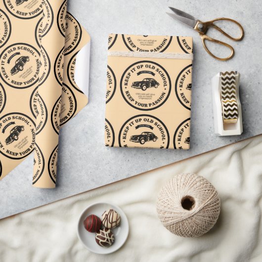 Retro- und Oldtimer-Autos Geschenkpapier (Kunsthandwerk)
