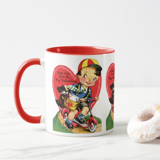 Retro Valentinstag, Vintager Junge auf einem Scoot Tasse (Mit Donut)