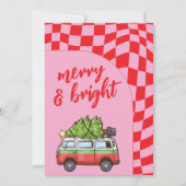 Retro Van Checkerboard Merry & Bright Christmas Feiertagskarte (Vorderseite)