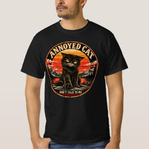 Retro verärgerte schwarze Katze orange Sonnenunter T-Shirt