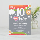 Retro Vibe 10. Geburtstag Einladung (Stehend Vorderseite)