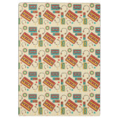 Retro Vibes - Cassette Tapes Pattern der 80er Jahr Klemmbrett (Rückseite)