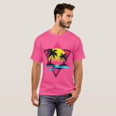Retro Vibes: Der Vaporwave Sunset T - Shirt (Vorne ganz)