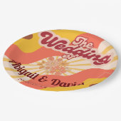 Retro Vibes Vintage Wedding Pappteller (Schrägansicht)