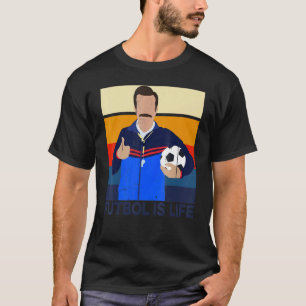 Retro Vintag Futbol ist lebenswichtig T-Shirt