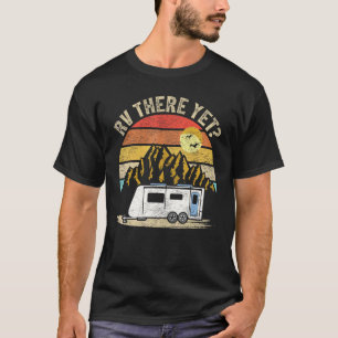 Retro Vintage Bergcamper Wohnmobil Da angekommen T-Shirt