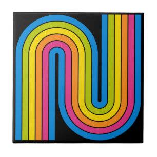 Retro-Vintage-Design im Stil der 70er Jahre mit ge Fliese