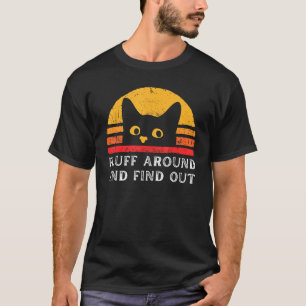 Retro Vintage Flausch Umherlaufen und Herausfinden T-Shirt