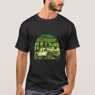 Retro Vintage Grün Sonnenuntergang 4x4 Auto Geländ T-Shirt