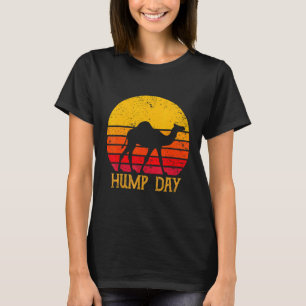 Retro Vintage Hump Day Kamel T-Shirt
