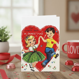 Retro-Vintage-Kinder tanzen am Valentinstag nach M Feiertagskarte