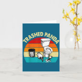 Retro Vintage Trashed Panda Funny Drunk Raccoon Karte (Gelbe Blume)