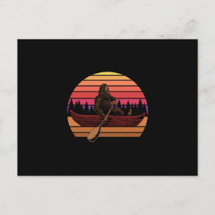 Retro Vintager Bigfoot in Canoe Postkarte