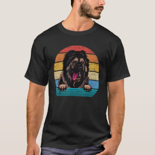 Retro Vintager kaukasischer Schäferhund T-Shirt