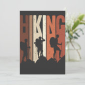 Retro Vintages Wandern Shirt Wandern Themenabenteu Einladung (Stehend Vorderseite)