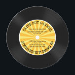 Retro Vinyl Record Geburtstagsparty Einladung<br><div class="desc">Vintage Vinyl-Platte Geburtstagsfeier Einladung mit einem Retro-gelben Sternexplosion Streifen-Set auf einem niedlichen Rundkreis die geschnitten Geburtstagseinladung. Perfekt für jeden erwachsenen Geburtstag,  30. Geburtstag Party,  40. Geburtstag Party,  50. Geburtstagsfeier,  60. Geburtstagsfeier.</div>