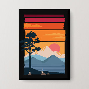 Retro-Wanderlust-Sonnenuntergang-Berg-Naturschönhe Button