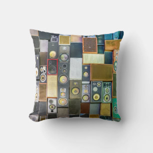 Retro Wandmontiert: Vintage Lautsprecherdesign Kissen
