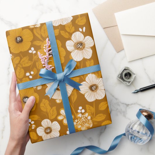 Retro-Warmer-Ton-Blumen-Senf-Blumenmuster Geschenkpapier (Schenken)
