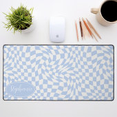 Retro Wave: Modernes, Wavy Blue Checkerboard Schreibtischunterlage