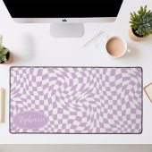 Retro Wave: Modernes, welliges Lila Karton Schreibtischunterlage