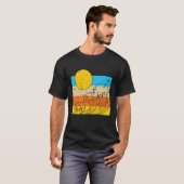 Retro Wave Surfboard Vintag Ocean Surfsurfer T-Shirt (Vorne ganz)