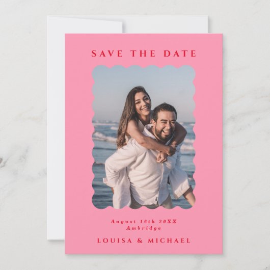 Retro Wavy Foto & QR Code Rosa & Red Wedding Save The Date (Vorderseite)