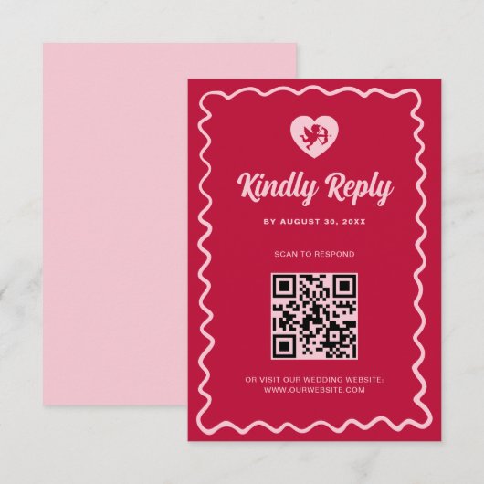 Retro Wavy Frame Red Pink Cupid Wedding QR Code RSVP Karte (Vorne/Hinten)