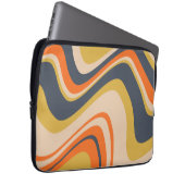 Retro Wavy Lines - Orange, Navy, Yellow, Beige Laptopschutzhülle (Vorne Rechts)