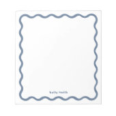 Retro Wavy Stilftige blaue Personalisiert Statione Notizblock (Vorderseite)