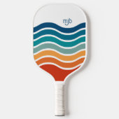 Retro Wavy Stripes Muster mit Ihrem Monogramm Pickleball Schläger (Vorderseite)
