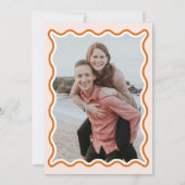 Retro Wavy Terracotta Foto Probe Abendessen Einladung (Rückseite)