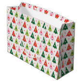 Retro Weihnachtsbäume Wrapping Paper Sheets Große Geschenktüte (Rückseite Schrägansicht)