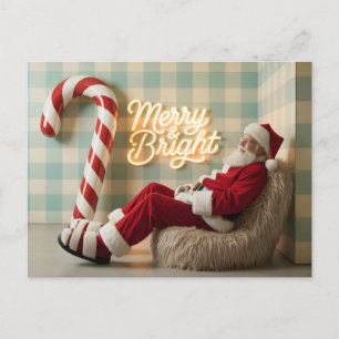 Retro Weihnachtsmann entspannt sich in einem flaus Feiertagspostkarte