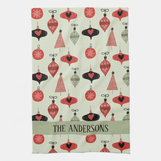 Retro Weihnachtsmuster Custom Family Name Green Geschirrtuch (Vertikal)