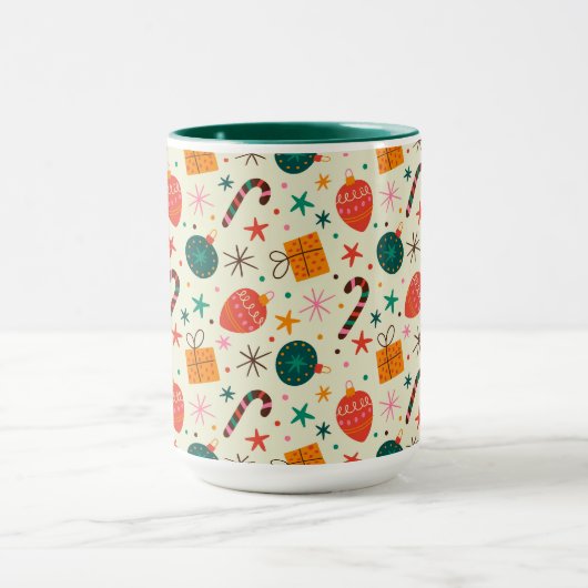 Retro Weihnachtsschmuck und Geschenkmuster Tasse (Zentrum)