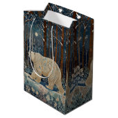 Retro-Weißbär boho Winterwald Mittlere Geschenktüte (Rückseite Schrägansicht)