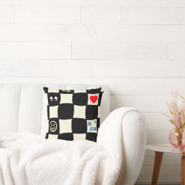Retro-Welliges Schachbrettmuster mit Doodle-Icons Kissen
