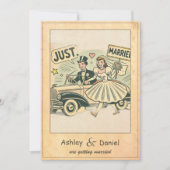 Retro Whimsical Couple Just Married Comic Hochzeit Einladung (Vorderseite)